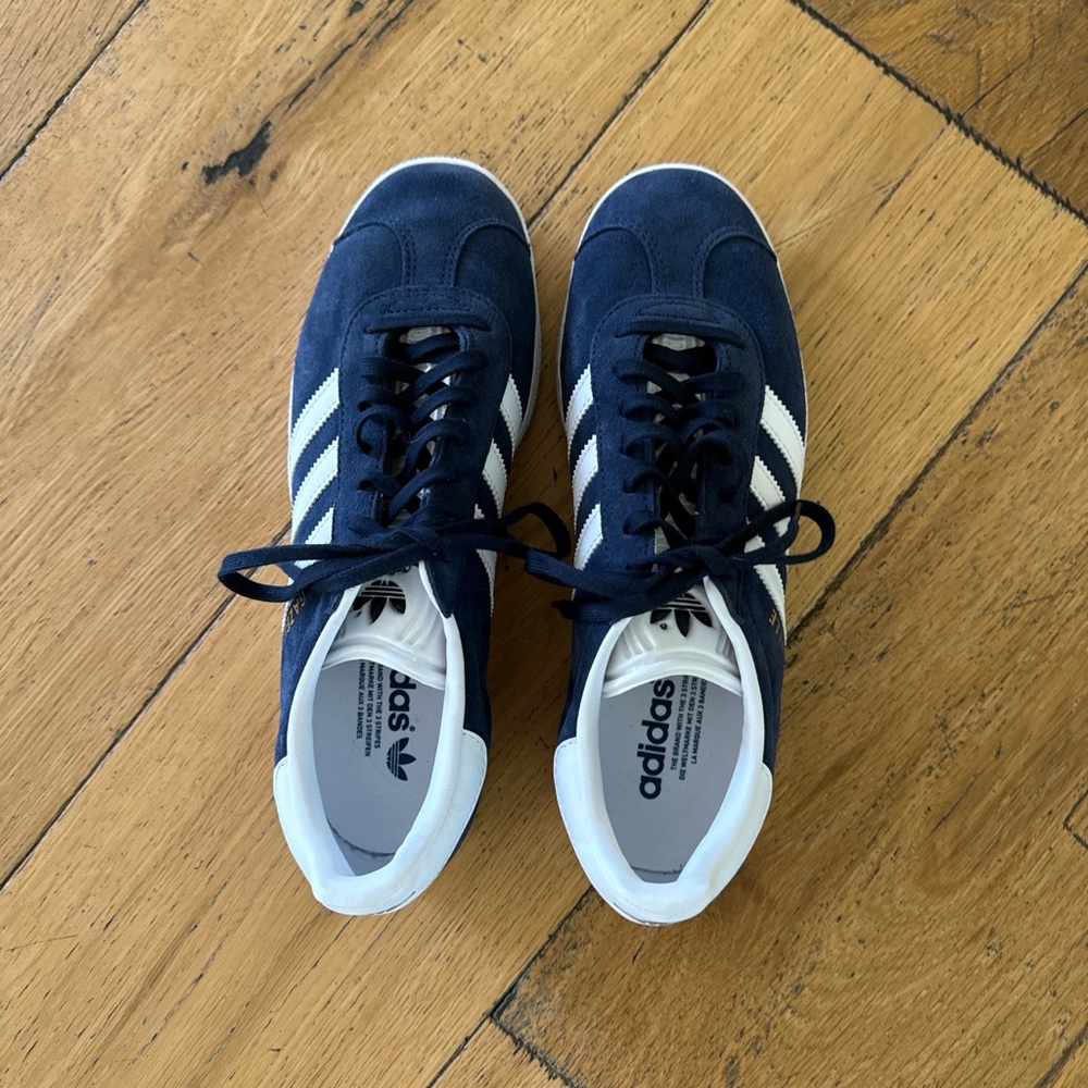 Adidas gazelle sneakers